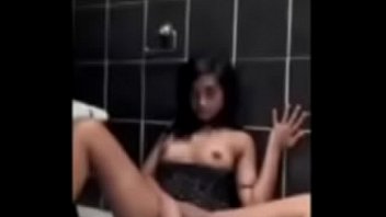 mexicanas masturbandose guapas Nerd gringa masturbando xvideoscom
